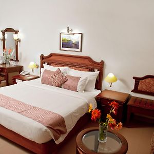 Premier Room